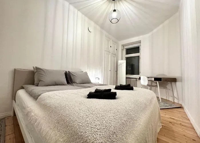 Hello - * הלסינקי