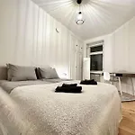 Hello - * Helsinki